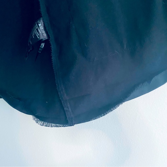 H&M Divided Women's Black Blazer Suit Jacket Size 10 - Picture 7 of 9